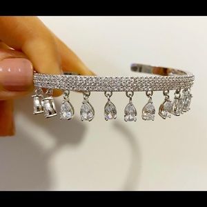 Zirconia cuff